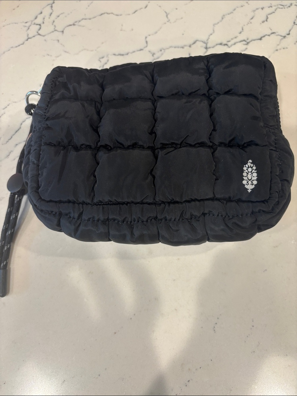 FP Movement by Free People in Black Quilted Puffer Cosmetic Pouch NWT
